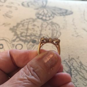 Bow design morganite rose gold